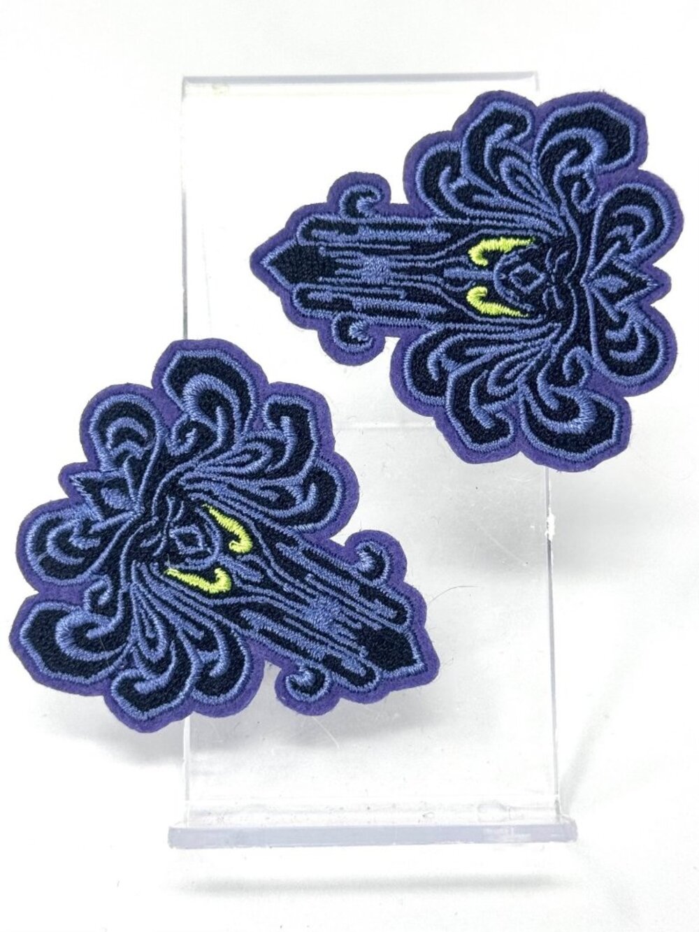 Disney Haunted Mansion Shoe Clips Purple Embroidered Pair Run Disney Gothic